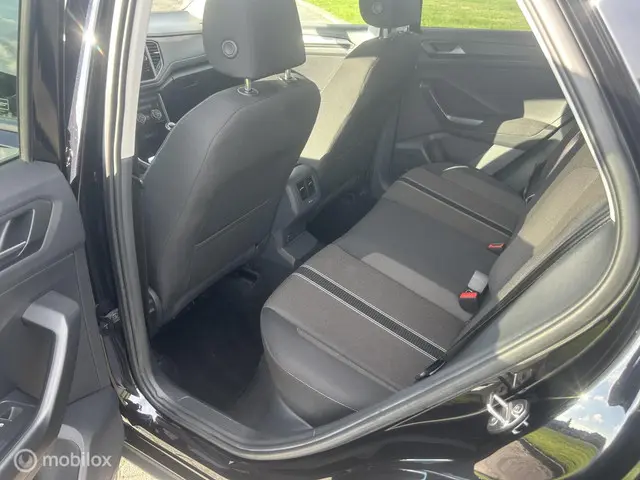 Volkswagen T-Roc 1.0 TSI Style 2017 Benzine 8