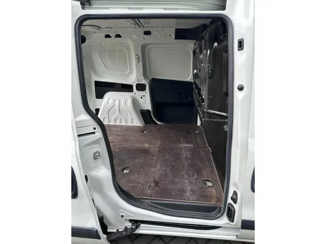 Opel Combo 1.3 CDTi L1H1 ecoFLEX Edition 2016 Diesel 13