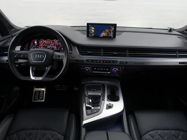 Audi Q7 4.0 TDI SQ7 Quattro Pro Line+ 2017 Diesel 8