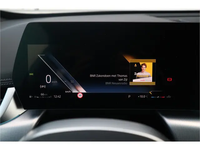 BMW X1 sDrive18i 2023 Benzine 28