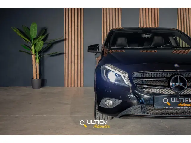 Mercedes-Benz A-Klasse 200 Ambition 2013 Benzine 19