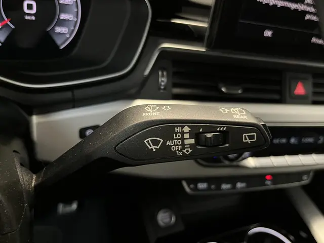 Audi A4 Avant 35 TFSI 3x S-line 2021 Benzine 38