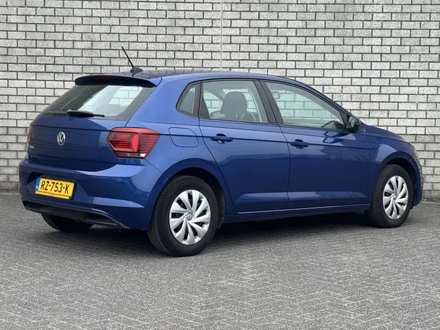 Volkswagen Polo 1.0 TSI Comfortline 2018 Benzine 2