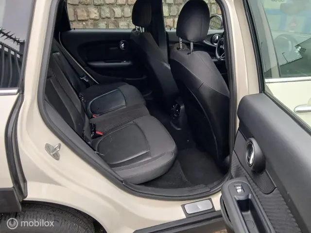 MINI Clubman 1.5 Cooper Chili 2018 Benzine 11