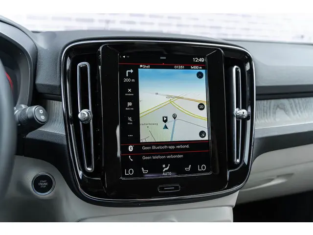 Volvo XC40 1.5 T2 Plus Dark 2022 Benzine 39