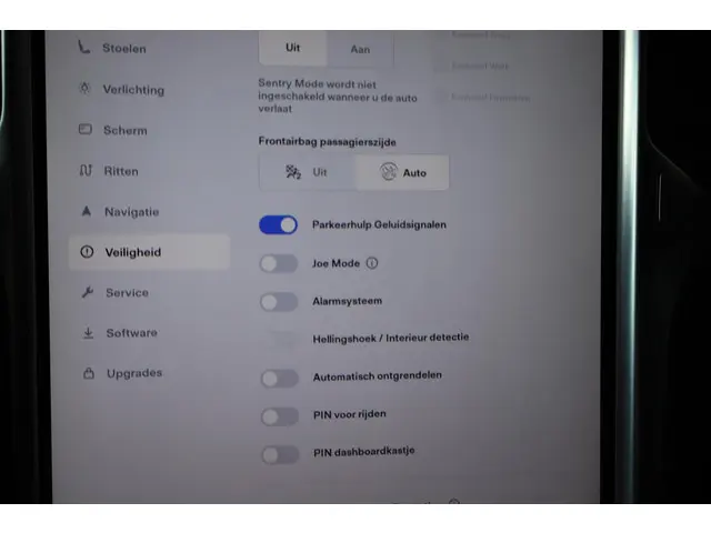 Tesla Model X 90D Base 6p. 2017 Elektrisch 38
