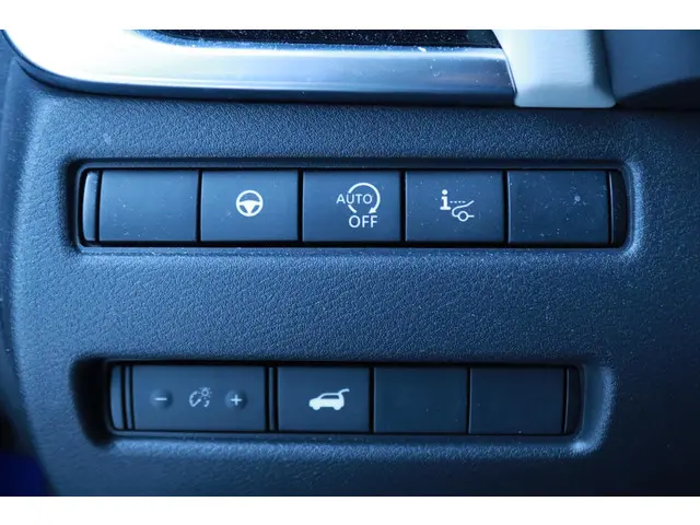 Nissan QASHQAI 1.3 MHEV Xtronic Tekna 2022 Benzine 18