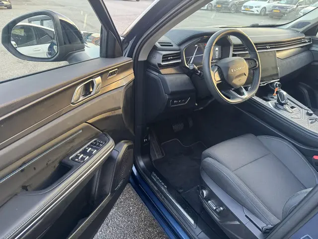 Lynk & Co 01 1.5 2022 Hybride Benzine 15