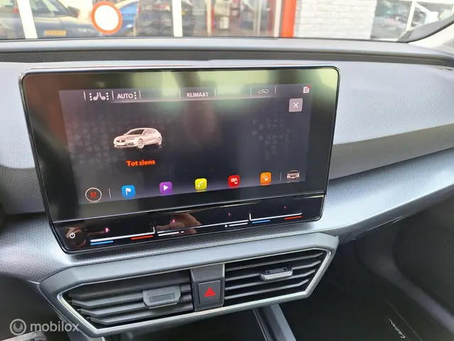 SEAT Leon 1.0 TSI STYLE Launch Edition 2020 Benzine 24