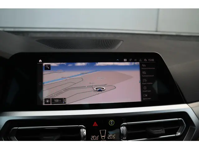 BMW 3 Serie 320e M-Sport 2022 Hybride Benzine 38