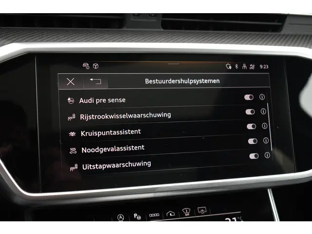 Audi RS6 Avant 4.0 TFSI quattro 2022 Benzine 82