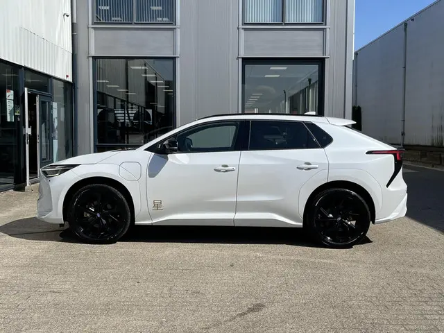 Subaru Solterra 71 kWh 2023 Elektrisch 12