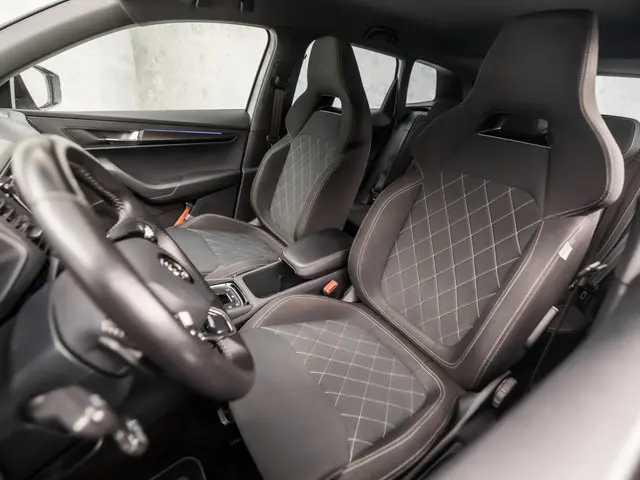 Škoda Karoq 1.5 TSI ACT Sportline 2021 Benzine 15