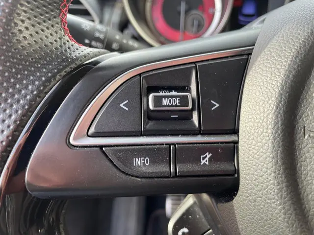 Suzuki Swift 1.4 Sport Smart Hybrid 2020 Benzine 11