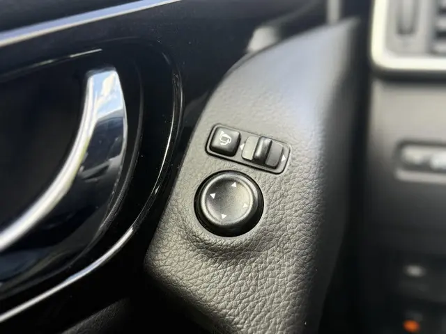 Nissan QASHQAI 1.2 Tekna 2016 Benzine 28