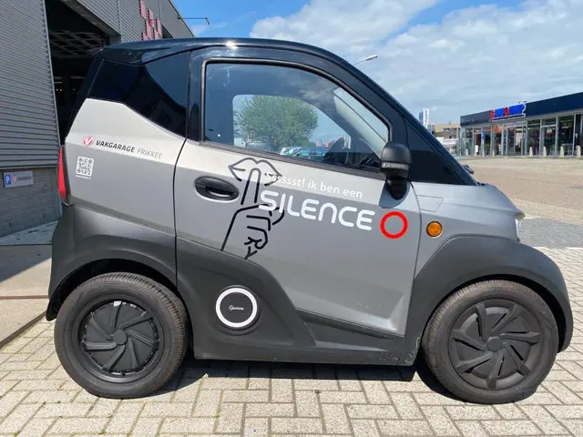 Silence S04 45 km/h BROMMOBIEL 2024 Elektrisch 6