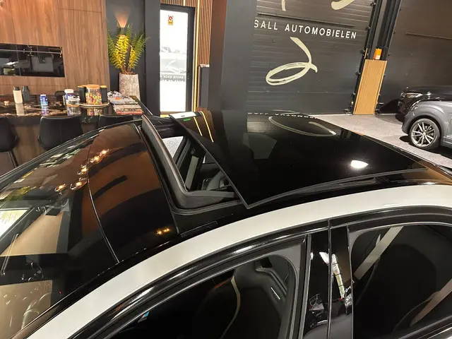 Mercedes-Benz C-Klasse AMG 63 S 2016 Benzine 13