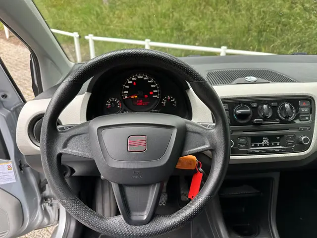 SEAT Mii 1.0 Style airco 2012 Benzine 15