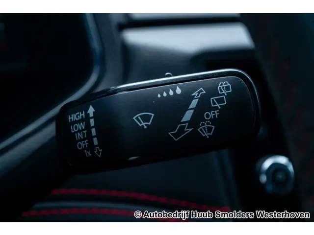 SEAT Arona 1.0 TSI FR Business Intense 2021 Benzine 31