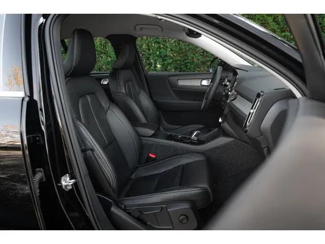 Volvo XC40 2.0 B4 Inscription 2021 Benzine 10