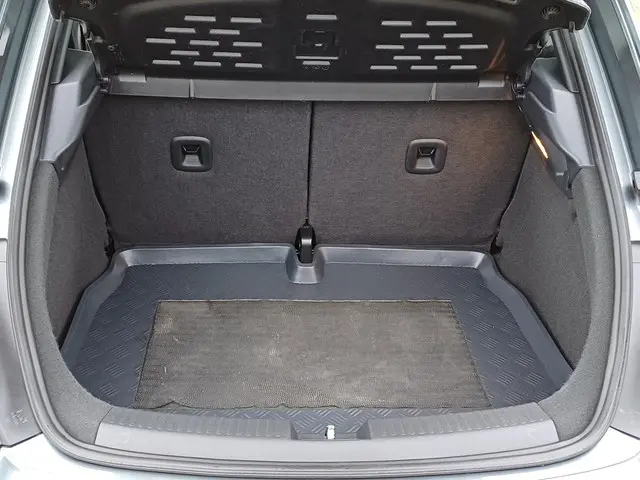 Volkswagen Beetle 1.2 TSI Club 2016 Benzine 30