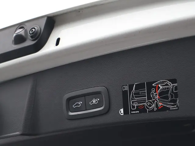 Volvo XC40 T3 Automaat R-Design 2020 Benzine 14