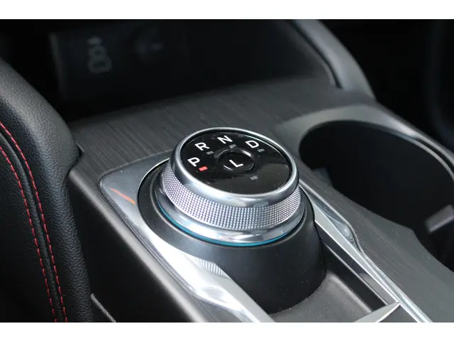 Ford Kuga 2.5 PHEV ST-Line 2024 Hybride Benzine 27