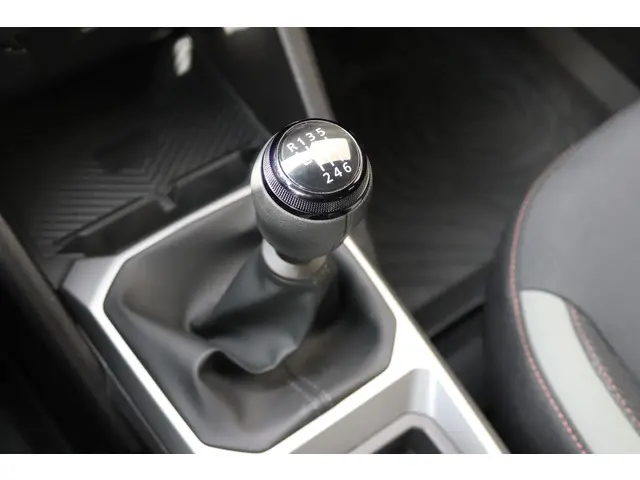 Dacia Duster 1.0 TCe 100 ECO-G Extreme 2025 Benzine 30