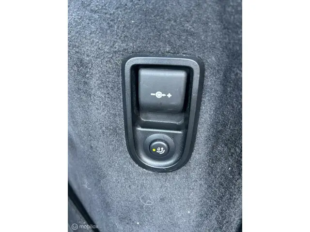 BMW 5 Serie Touring 520i High Executive 2019 Benzine 18