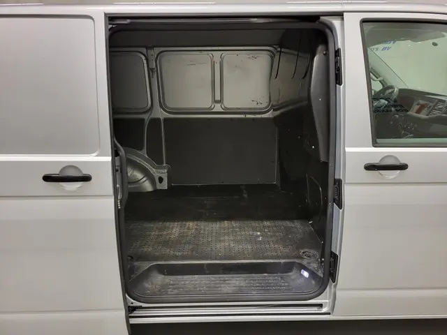 Volkswagen Transporter 2.0TDI Euro 6! 2020 Diesel 6