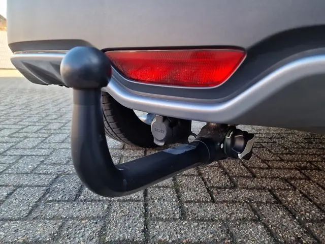 Toyota C-HR 1.8 Hybrid Bi-Tone 2017 Hybride Benzine 28