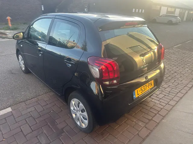 Peugeot 108 1.0 e-VTi Active 2021 2021 Benzine 4