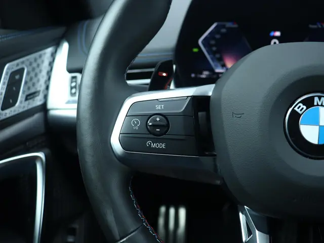 BMW X1 M35i 2024 Benzine 15