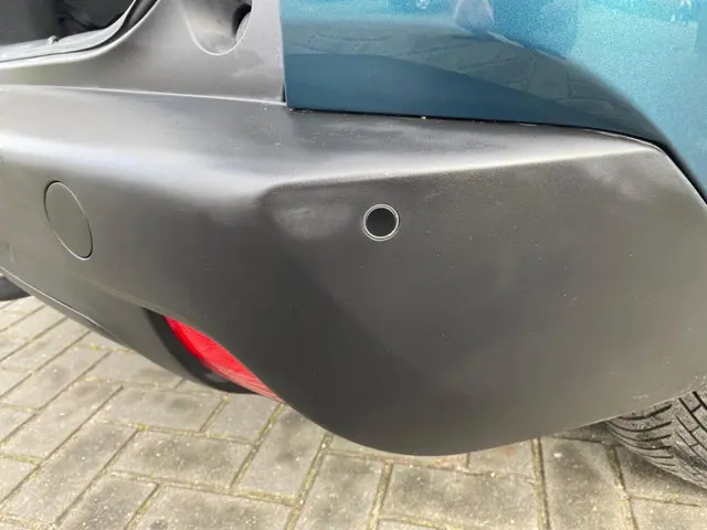 Peugeot 2008 1.2 PureTech Active 2017 Benzine 10