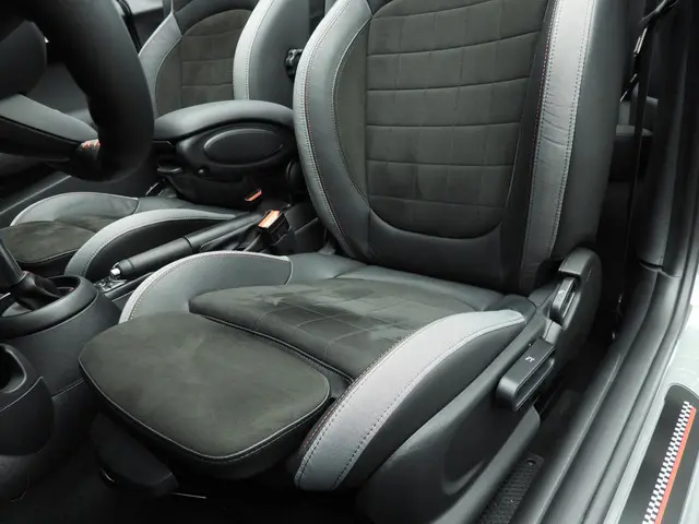 MINI Cooper Cabrio John Works 2020 Benzine 22