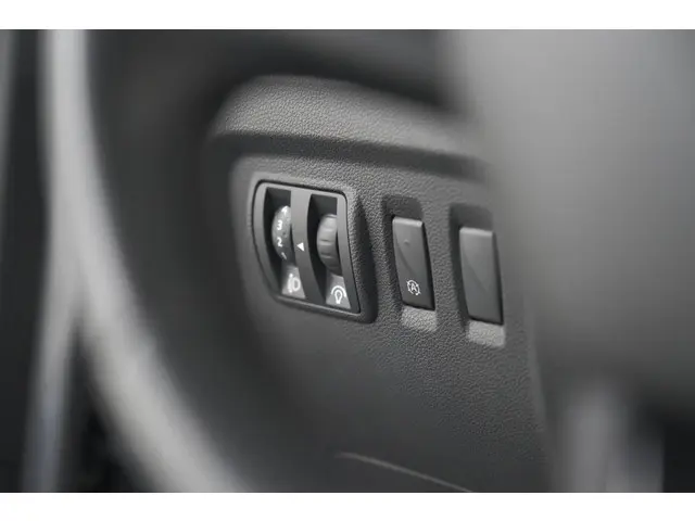 Renault Captur TCe 150 EDC Intens 2019 Benzine 39