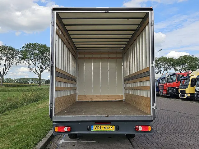 Renault Master 2.3 2022 Diesel 14