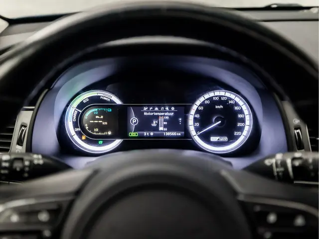 Kia Niro 1.6 GDi Hybrid Sport 2018 Hybride Benzine 24