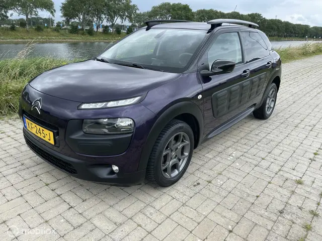 Citroën C4 Cactus 1.2 PureTech W 2016 Benzine 2