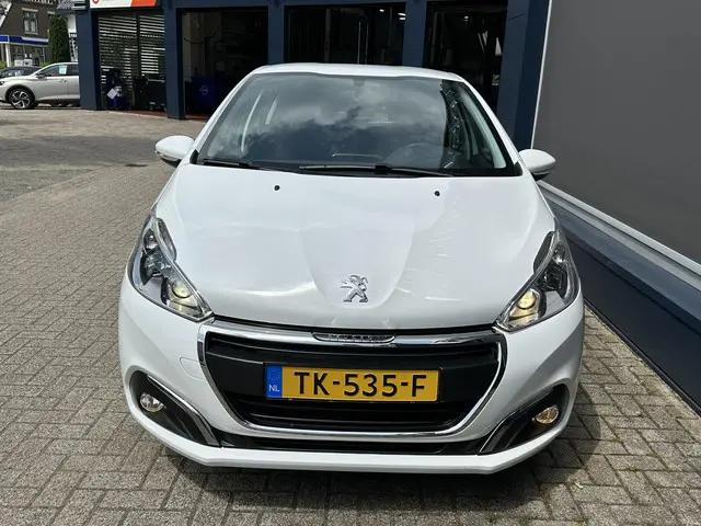 Peugeot 208 1.2 Blue Lion 2018 Benzine 4