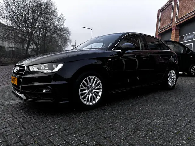 Audi A3 Sportback 1.4 TFSI CoD Ambiente 2015 Benzine 8