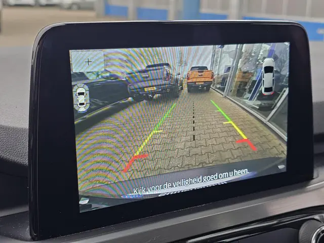 Ford Kuga 2.5 PHEV Titanium 2022 Hybride Benzine 22