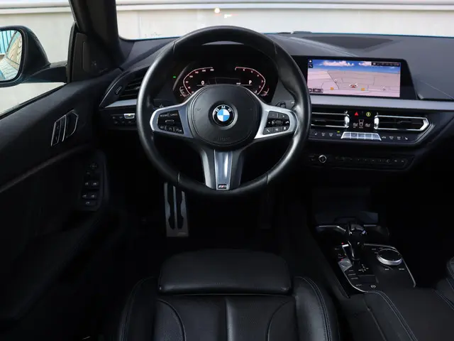 BMW 2 Serie Gran Coupé 218i 2020 Benzine 9