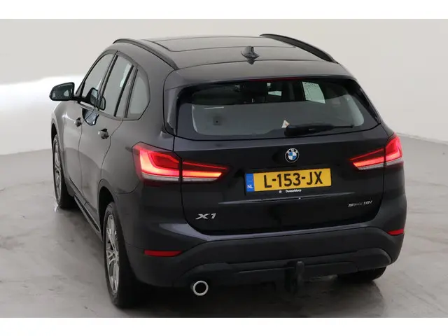 BMW X1 sDrive18i Executive Edition 2021 Benzine 13