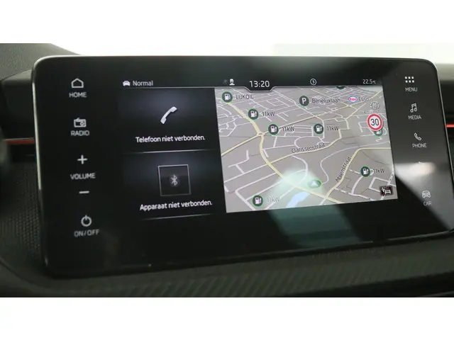 Škoda Kamiq 1.0 TSI 115pk Monte Carlo 2024 Benzine 32
