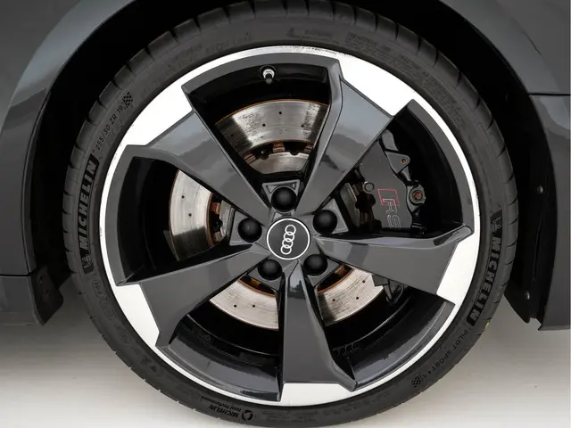 Audi RS3 2.5 TFSI quattro 2017 Benzine 33