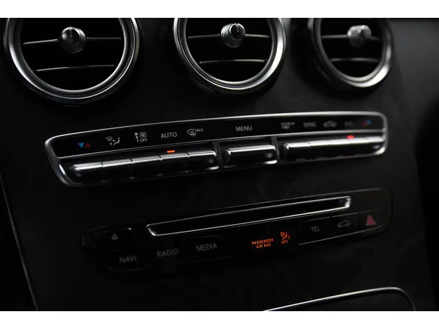 Mercedes-Benz GLC AMG 63 S 4MATIC+ 2018 Benzine 38