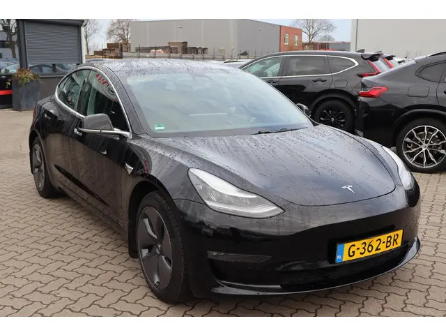 Tesla Model 3 Long Range RWD 75 kWh 2019 Elektrisch 10