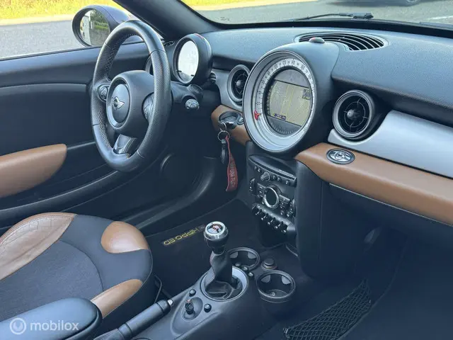 MINI Cooper Cabrio 1.6 Chili 2012 Benzine 4