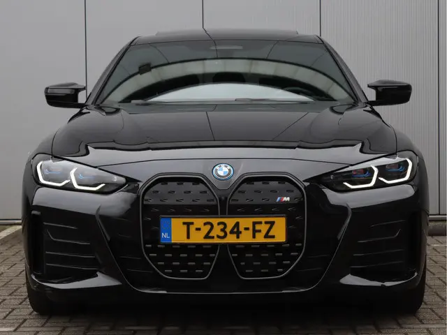 BMW i4 M50 High Executive 84 kWh 2022 Elektrisch 7